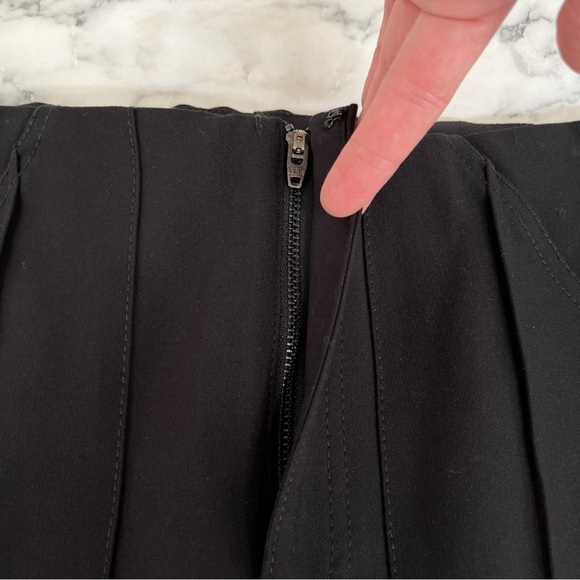 Cinq à Sept Women's Triv Pants Ponte Knit High Waisted Black Skinny Ankle Size 2 - Picture 10 of 12